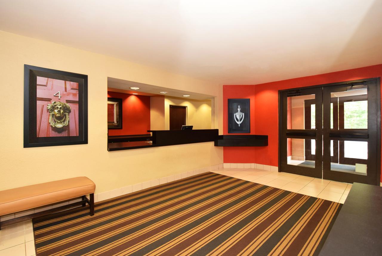 Extended Stay America Suites - Detroit - Auburn Hills - Featherstone Rd Exterior photo